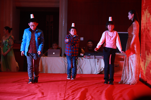 1551754912615129.jpg 大禹漢光2018年“同心同行,共創(chuàng)未來(lái)”主題年會(huì)圓滿成功